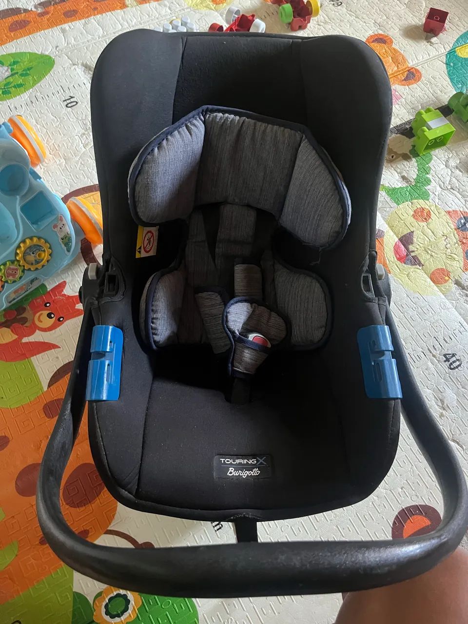 Bebê conforto burigotto
