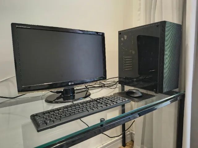 CPU para Escritório | Ryzen 3 + 16GB RAM + SSD 240GB (nova) + Webcam | Só ligar e usar