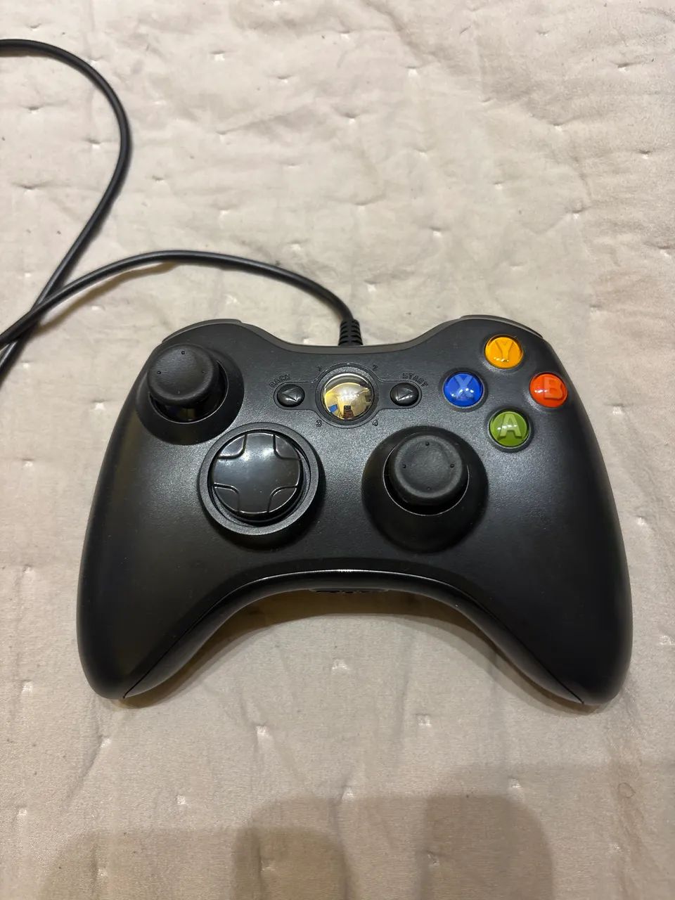 Controle Xbox com fio USB para PC ? Novo e sem defeitos - Foto 2