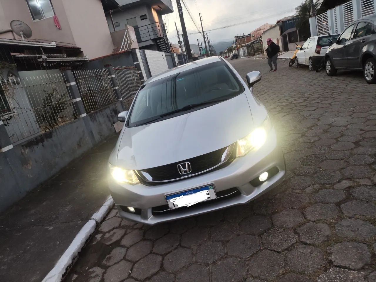 Honda Civic Civic Sedan LXR 2.0 Flexone 16V Aut. 4p 2015