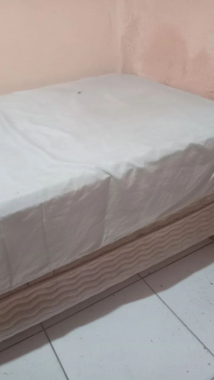 Vende duas cama no precinho e o colchão de brinde