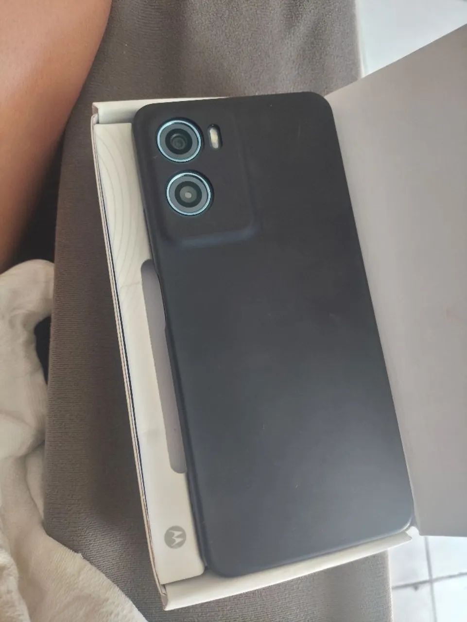Celular Moto G06 XT 2535 Azul 128G DC 4G - Foto 2