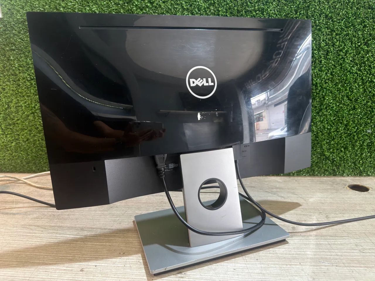 Monitor DeLL 22 polegadas VGA HDMI - Foto 2