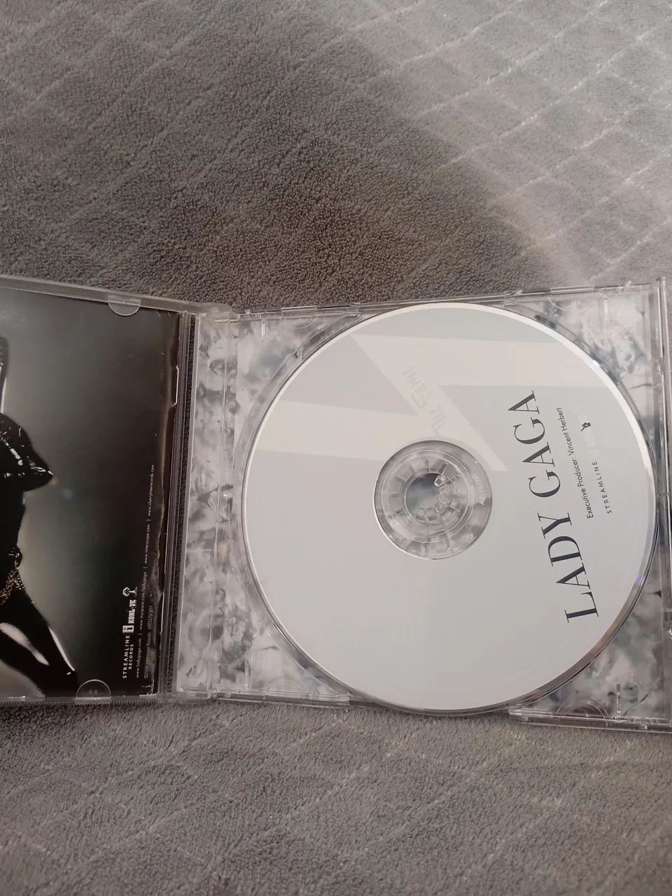 CD Lady Gaga - The Fame  - Foto 3