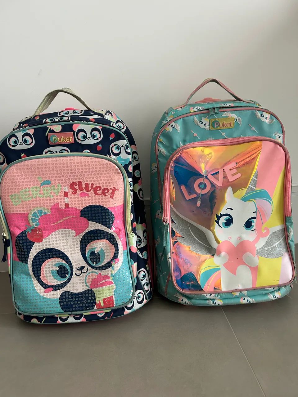 2 mochilas puket