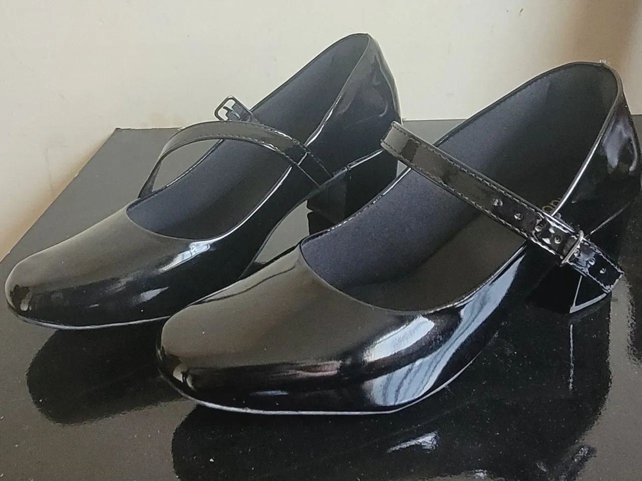 Vendo Sapato Boneca  - Foto 3