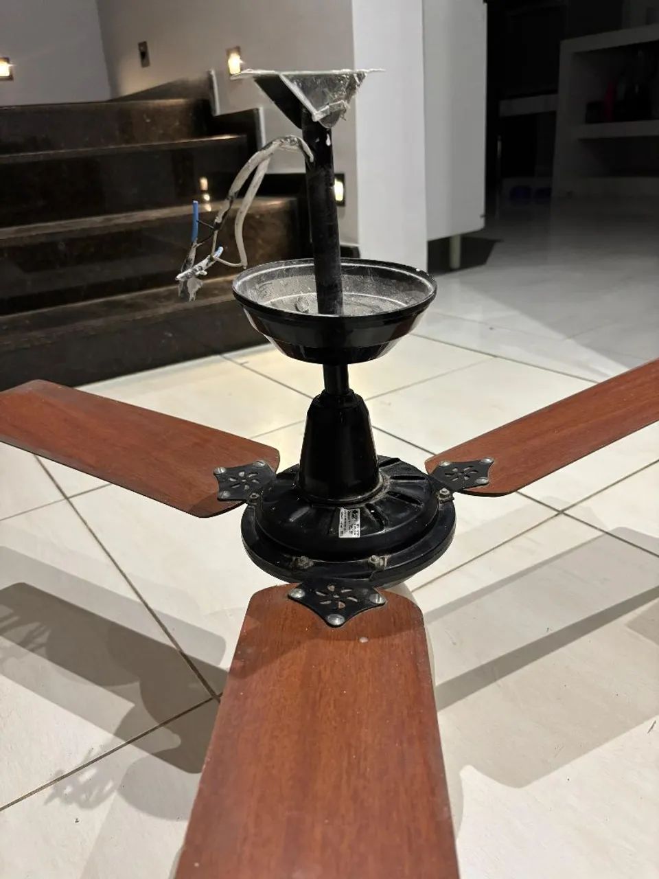 Ventilador de teto funcionando - Foto 3