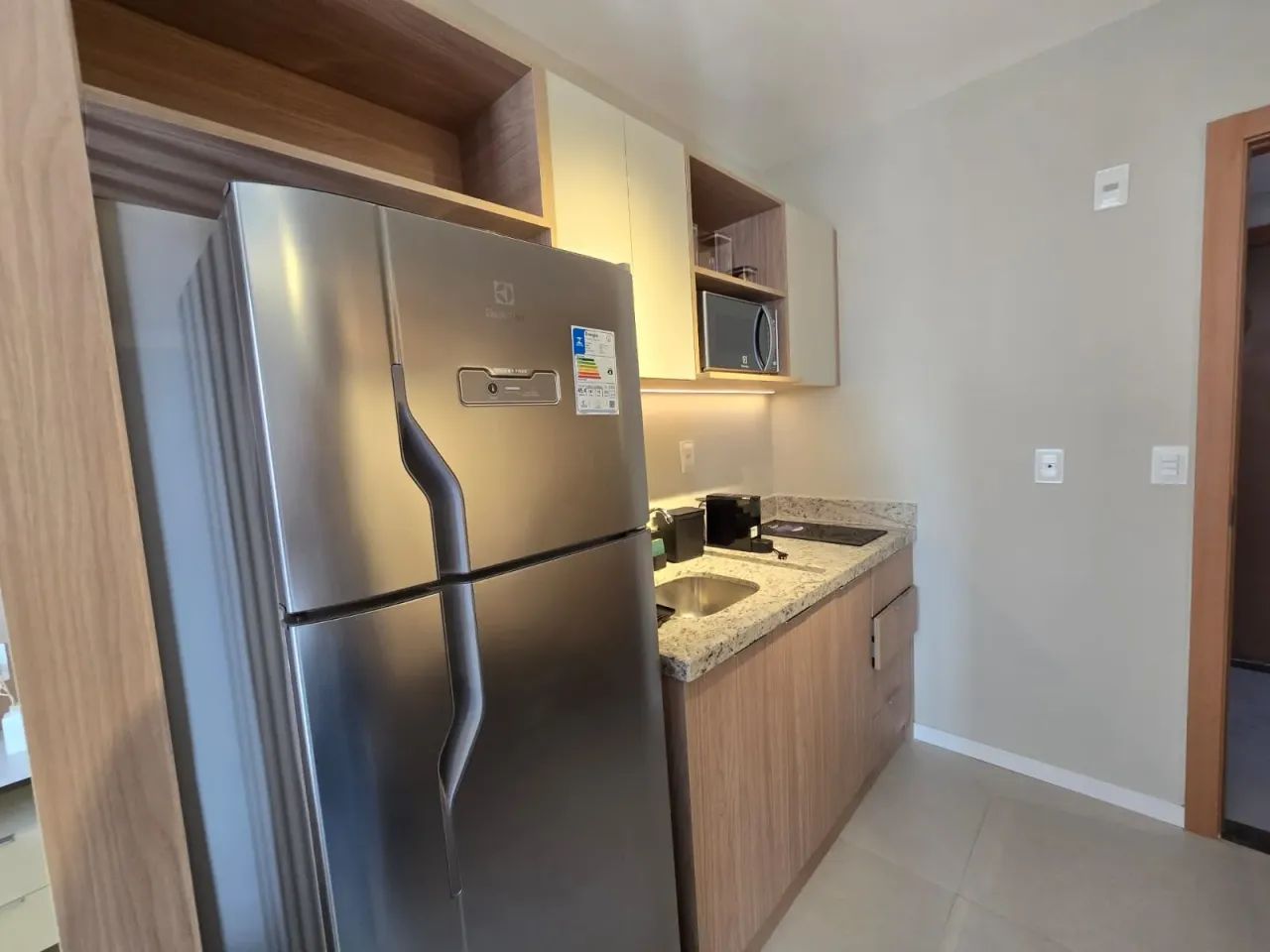 Imóvel para aluguel tem 21 m², mobiliadocom 1 quarto em Caminho das Árvores - Salvador - B - Foto 6