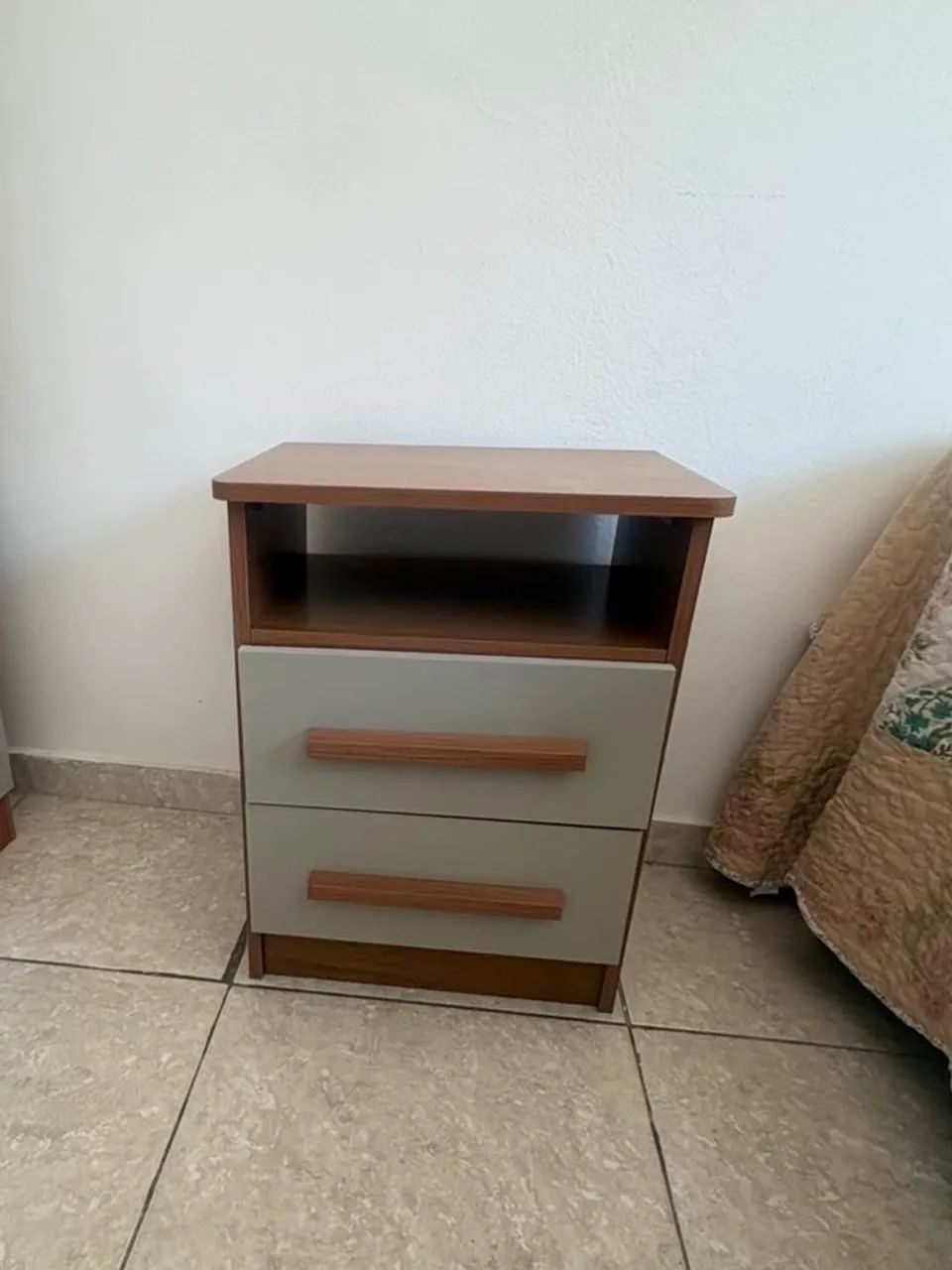 Mesa de apoio - NOVA 