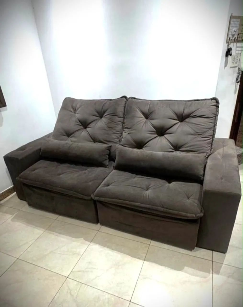 Sofa Retratil e Reclinavel de Veludo 2,40m - Foto 2