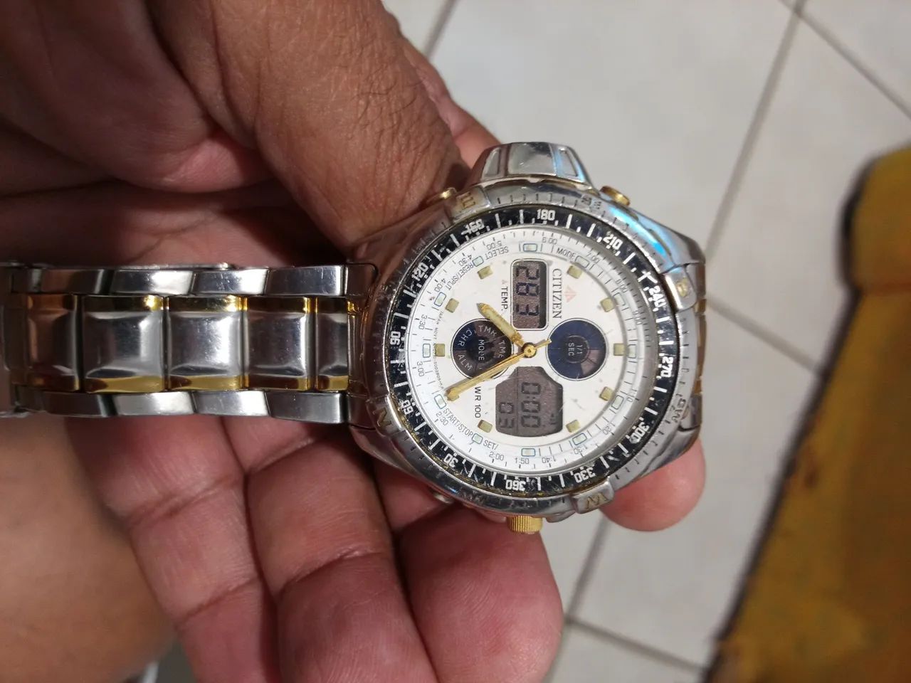 Relógio Citizen temperatura 700 reais ZAP ou telefone * - Foto 3