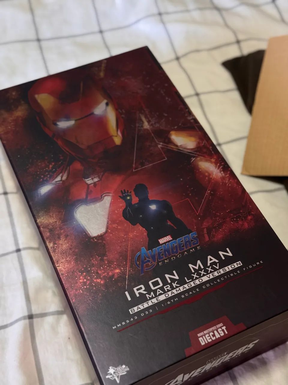 Ironman end game battle damaged Hot toys  - Foto 4