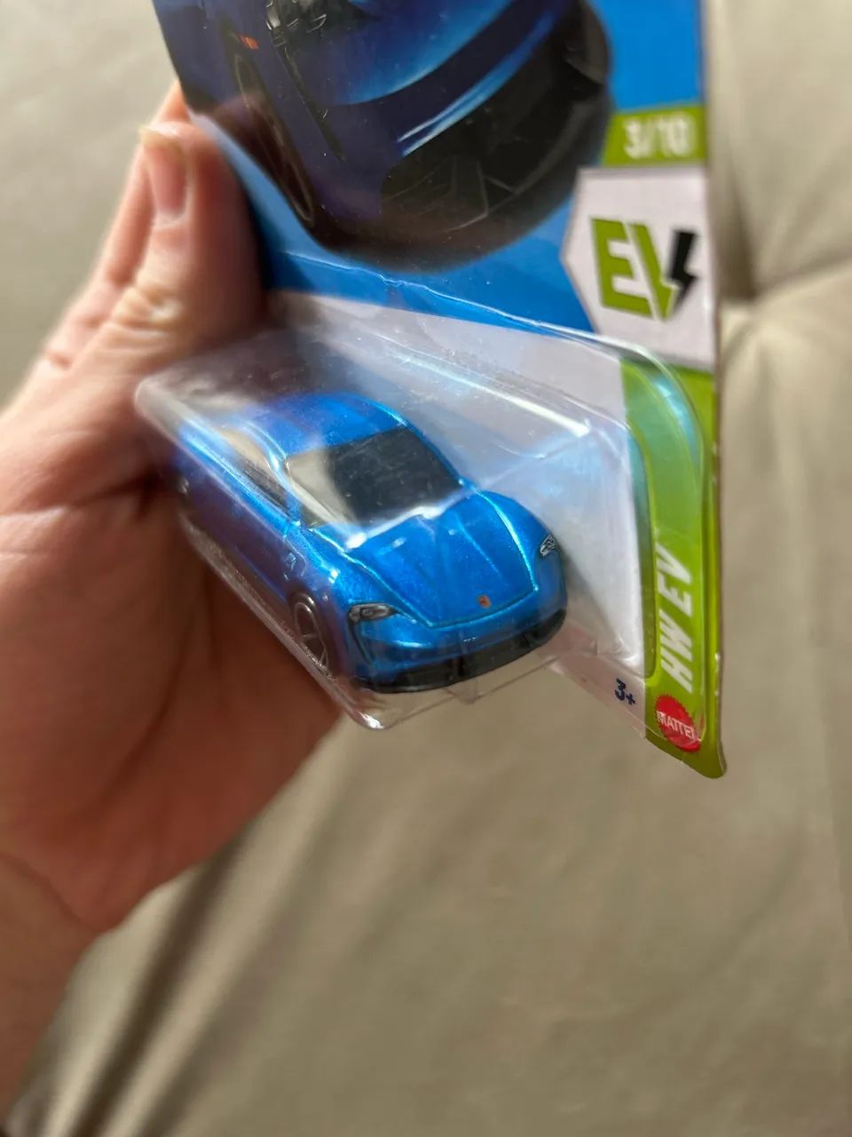 Hot Wheels Porsche Taycan Turbo S - Foto 4