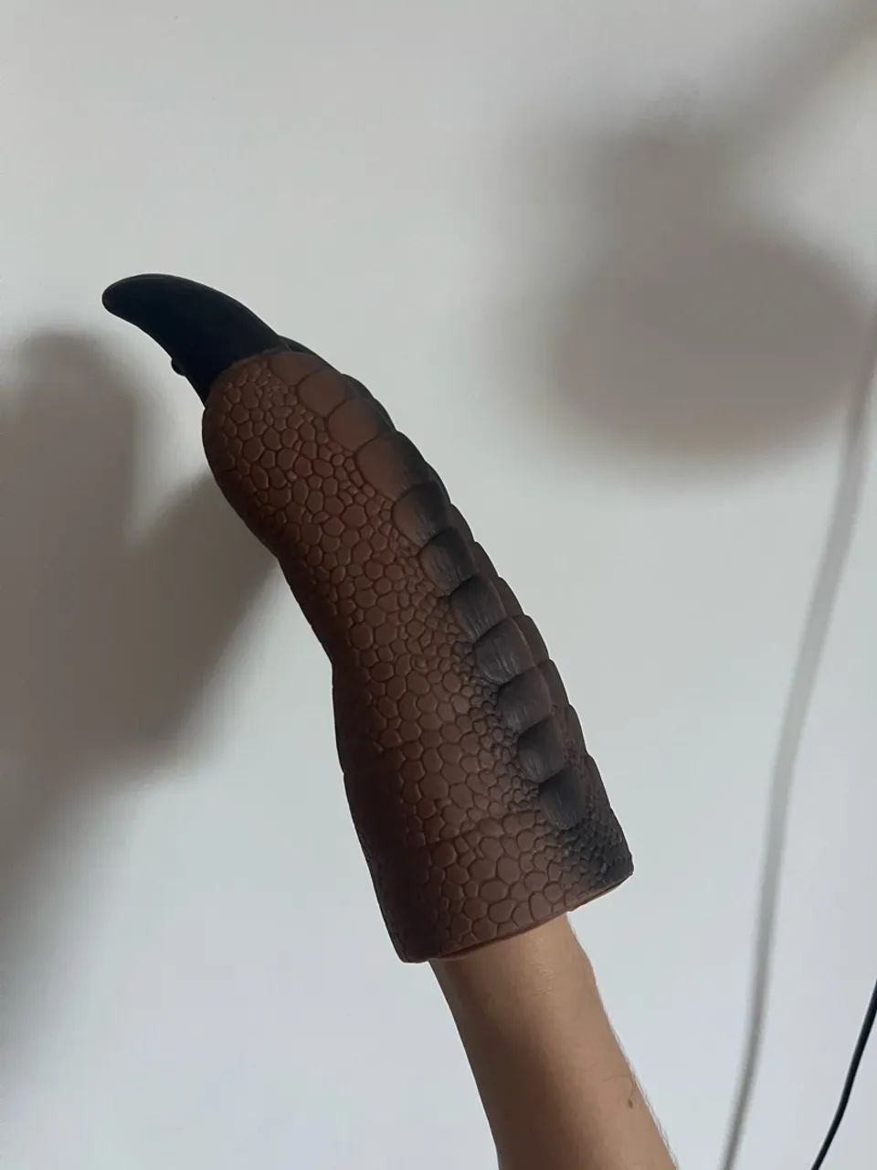 Brinquedo Luvas de dinossauro - Foto 2
