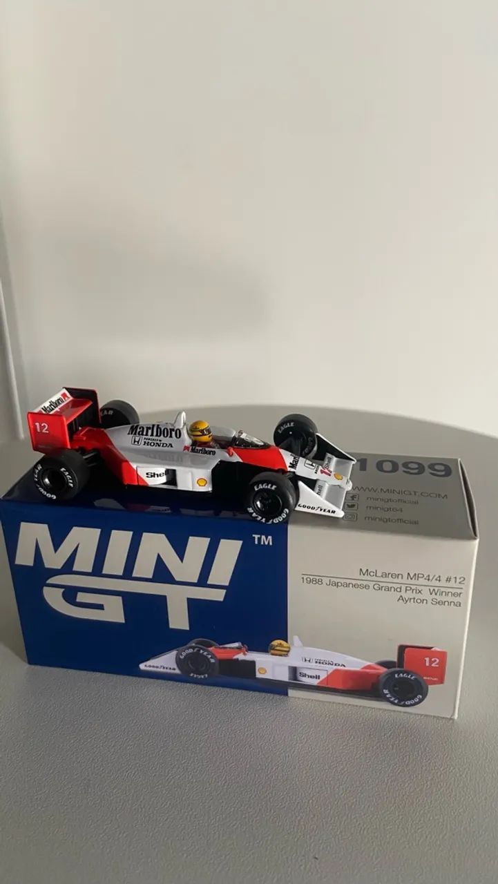 Mini gt #1099 Senna mclaren mp4/4 marlboro - Hobbies e coleções