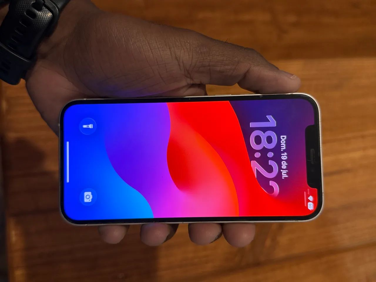 iPhone 12 - 64 GB