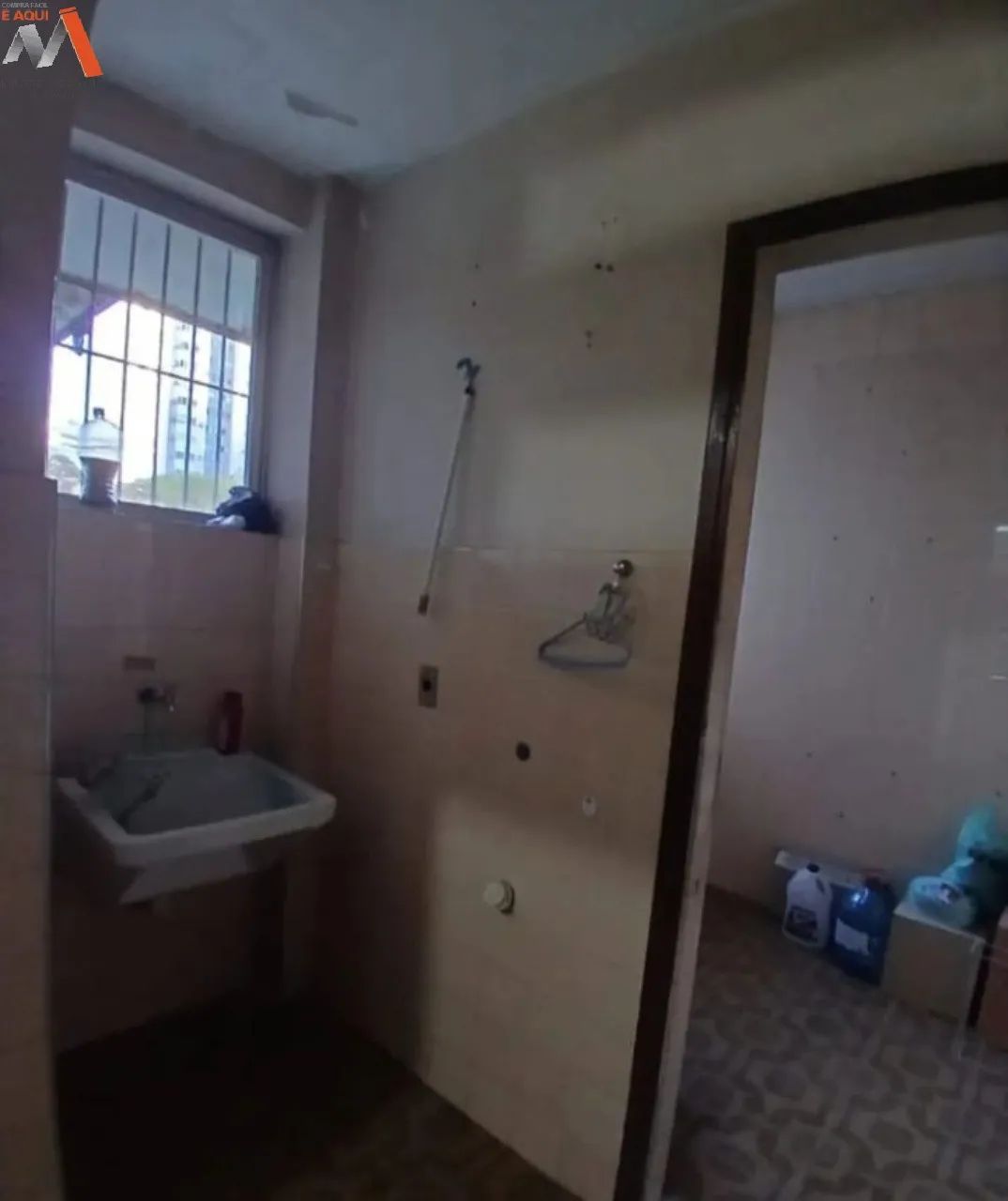 Apartamento no Edifício Princesa Margareth com 3 quartos e vaga para até 3 carros em excel - Foto 5