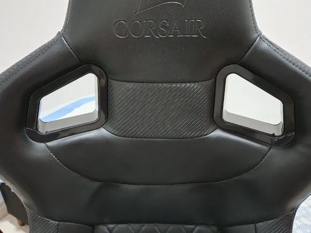Cadeira Gamer Corsair T1 Race Preta - Foto 4