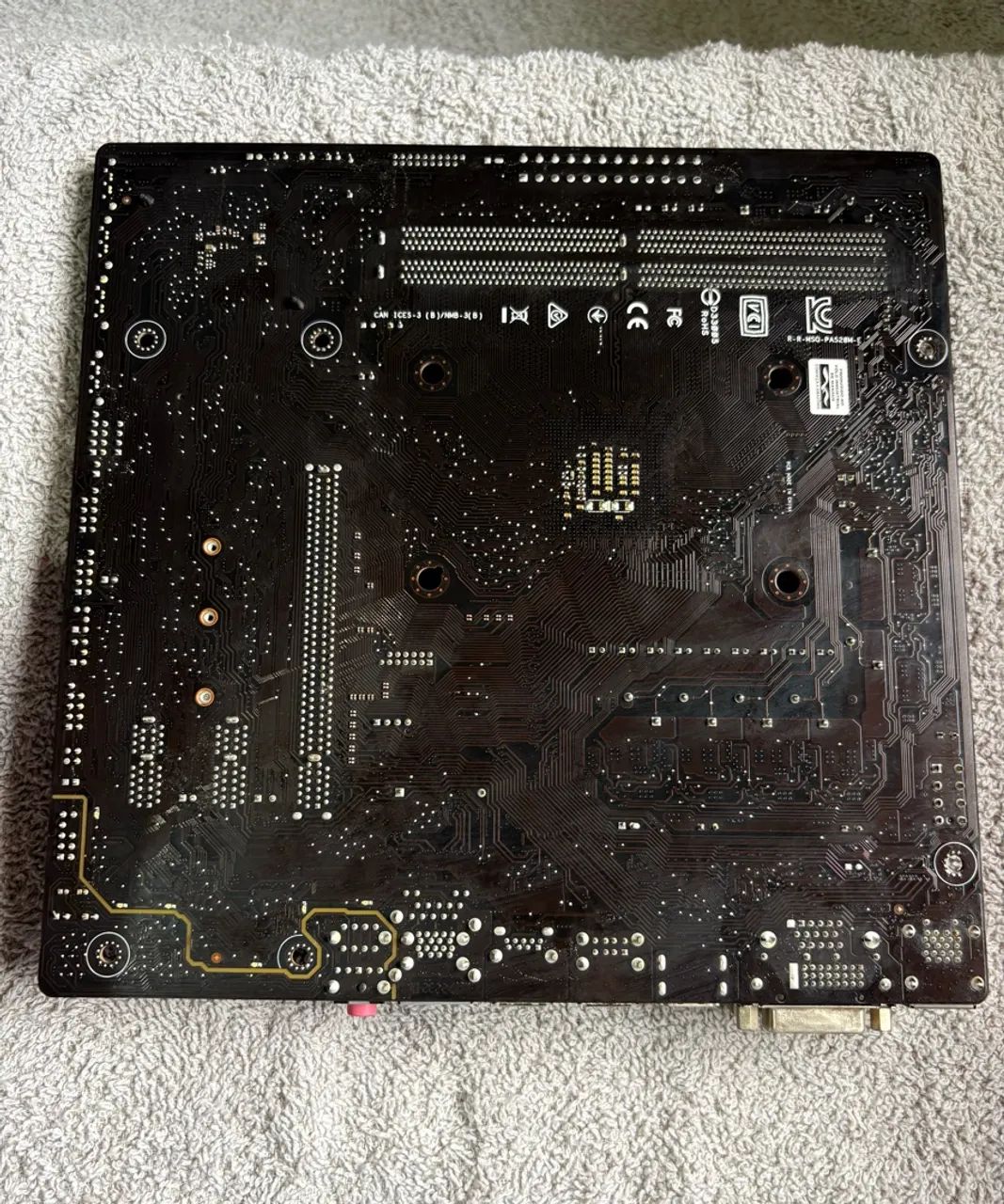 Placa-Mãe ASUS Prime A520M-E - Excelente Estado! - Foto 3