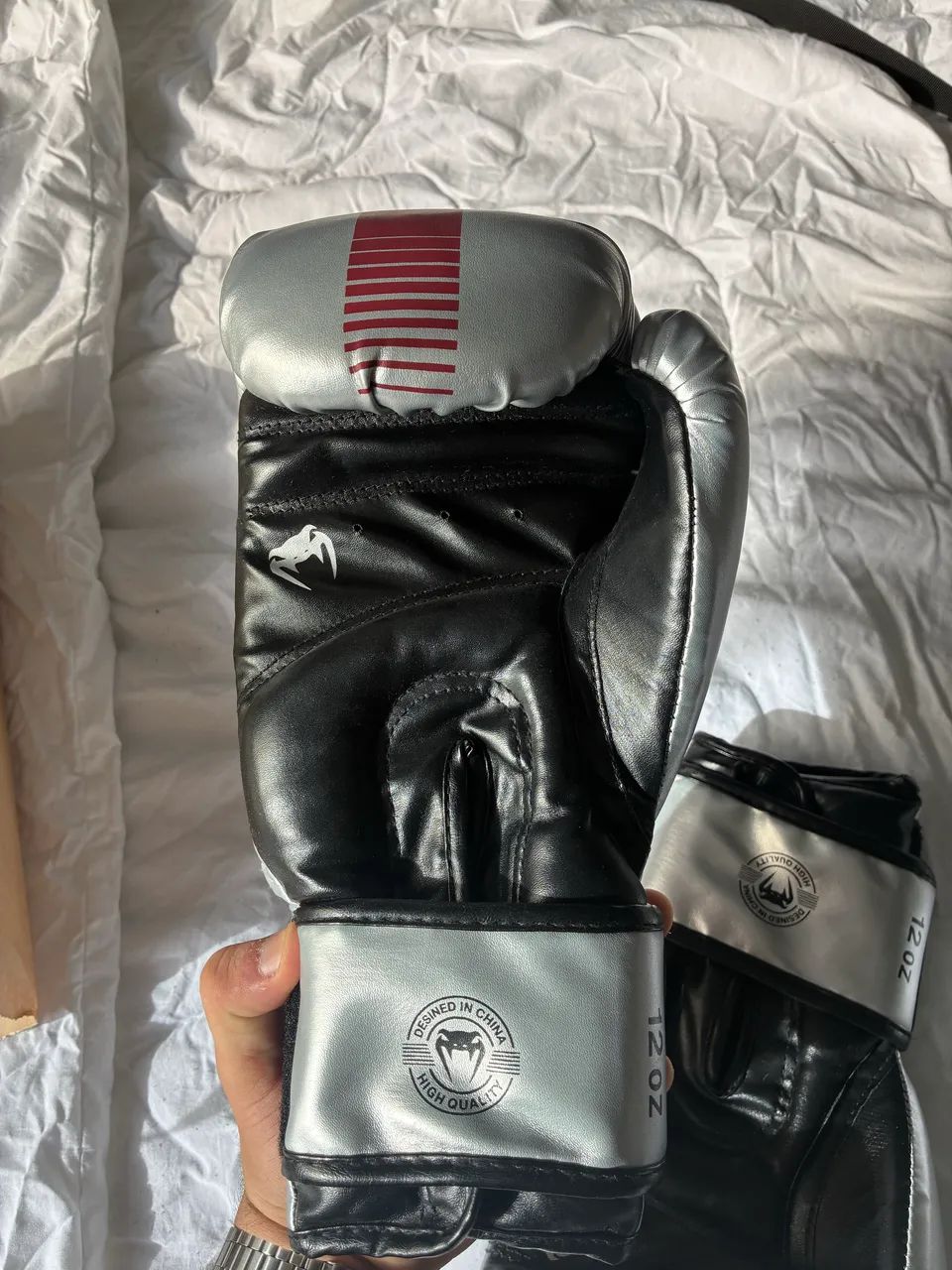 LUVA BOXE E MUAY THAI VENUM GIANT EVO PRO SILVER - Foto 2