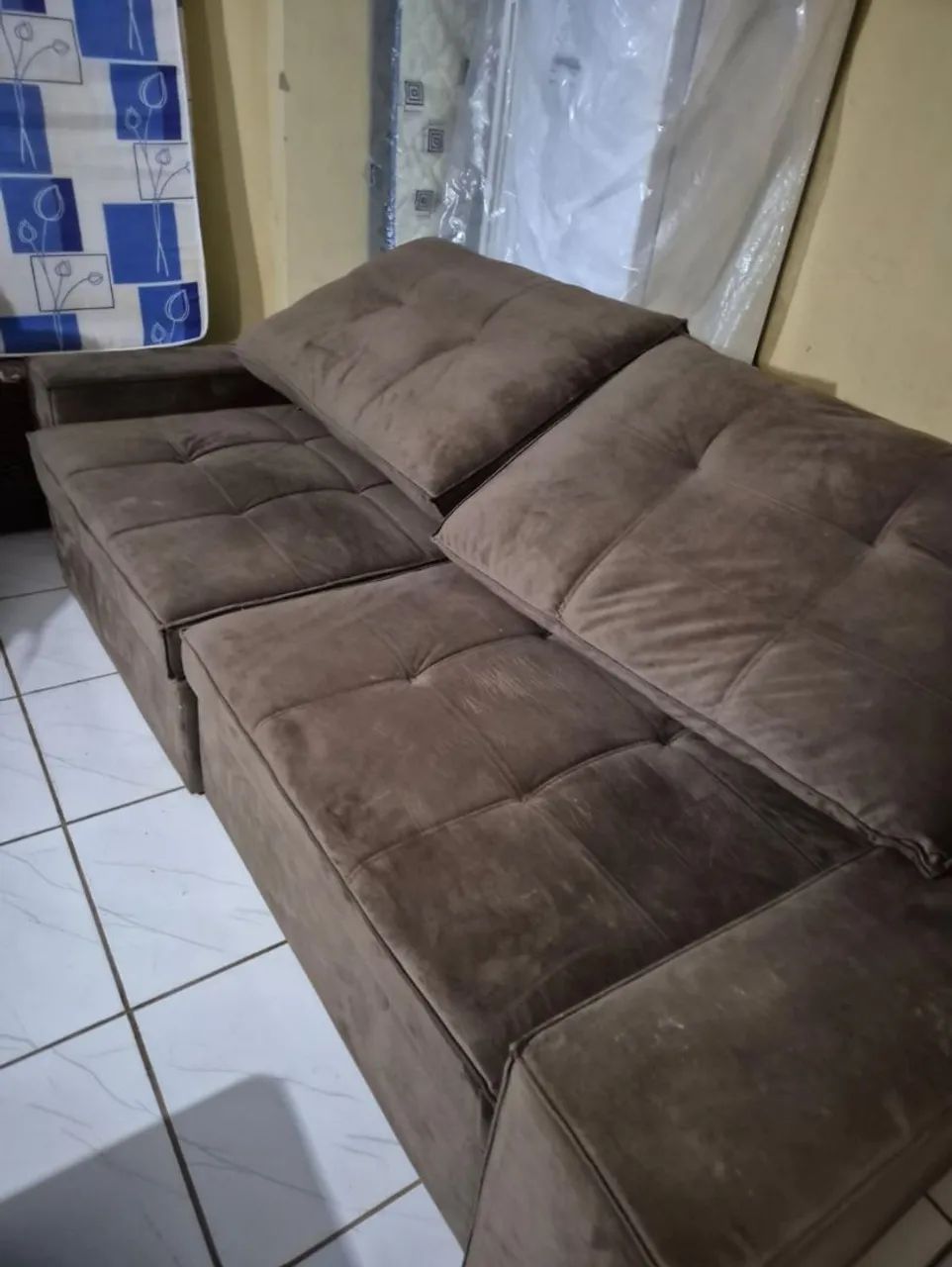 Sofá moderno Semi-novo - Foto 2