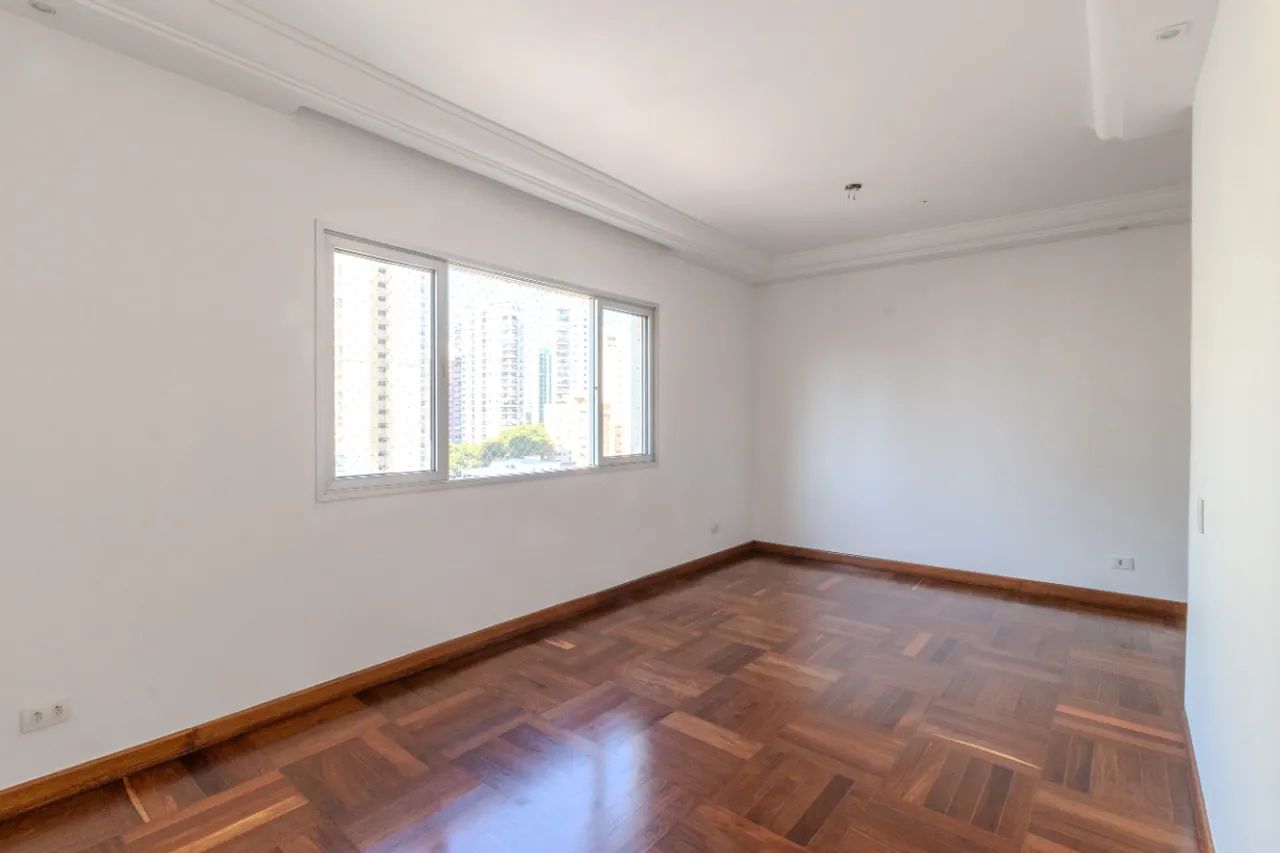 Apartamento para venda em Moema com 3 quartos, sendo 1 suíte, 87m²