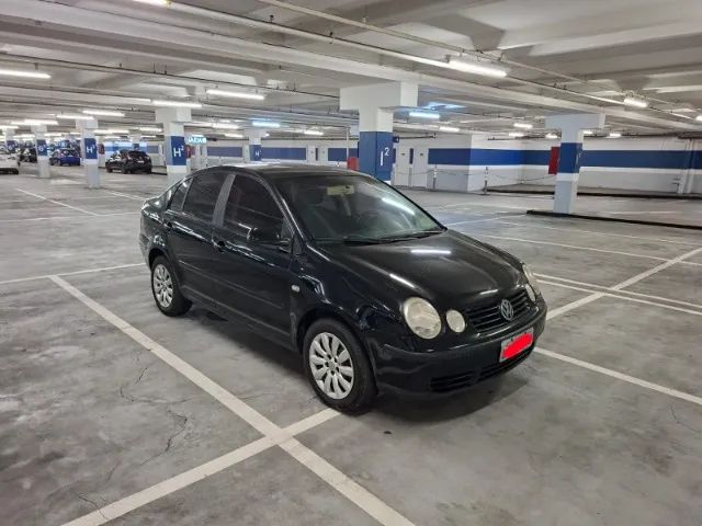 Volkswagen Polo Sedan 1.6 MI 101cv 8V 4P 2005