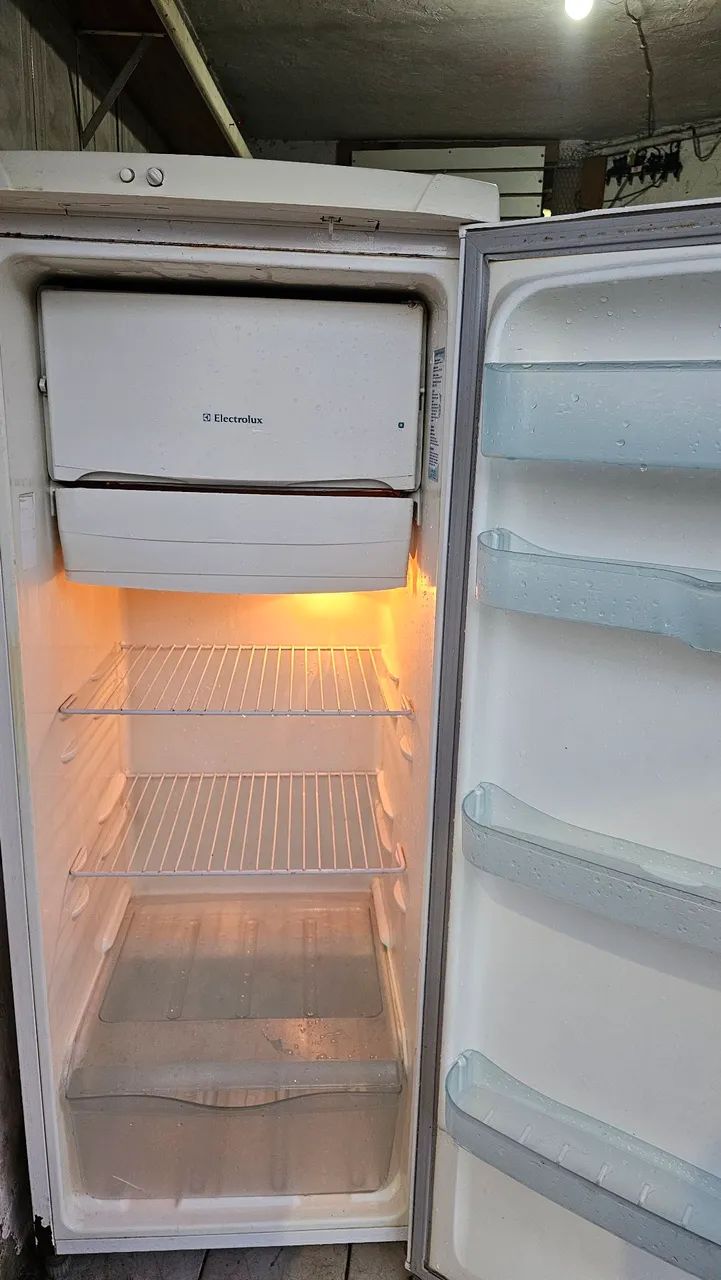 Geladeira Electrolux  - Foto 2