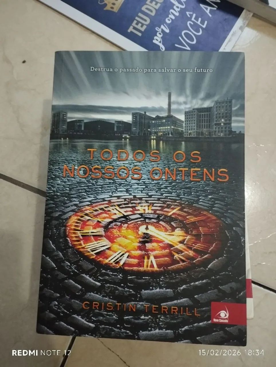 Todos os nossos ontens - Foto 2
