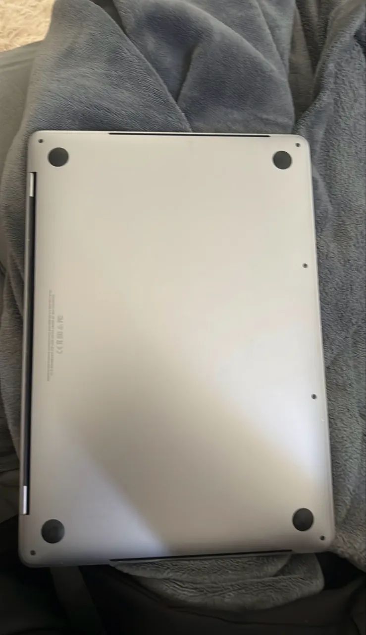 MacBook Pro Touch Bar  - Foto 2