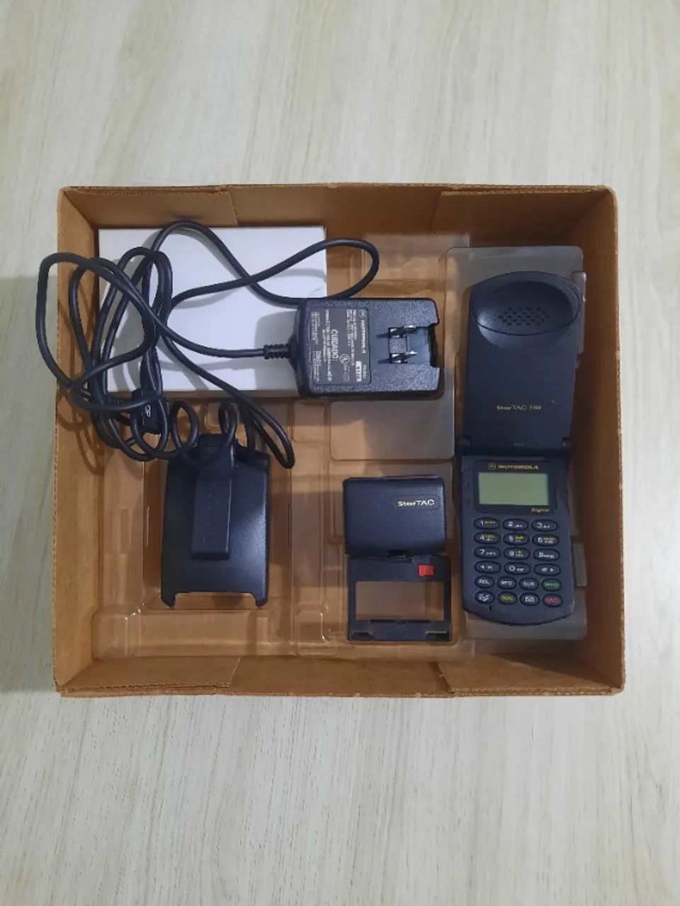 CELULAR STARTAC MOTOROLA 7760 - ÍTEM DE COLECIONADOR - Foto 5