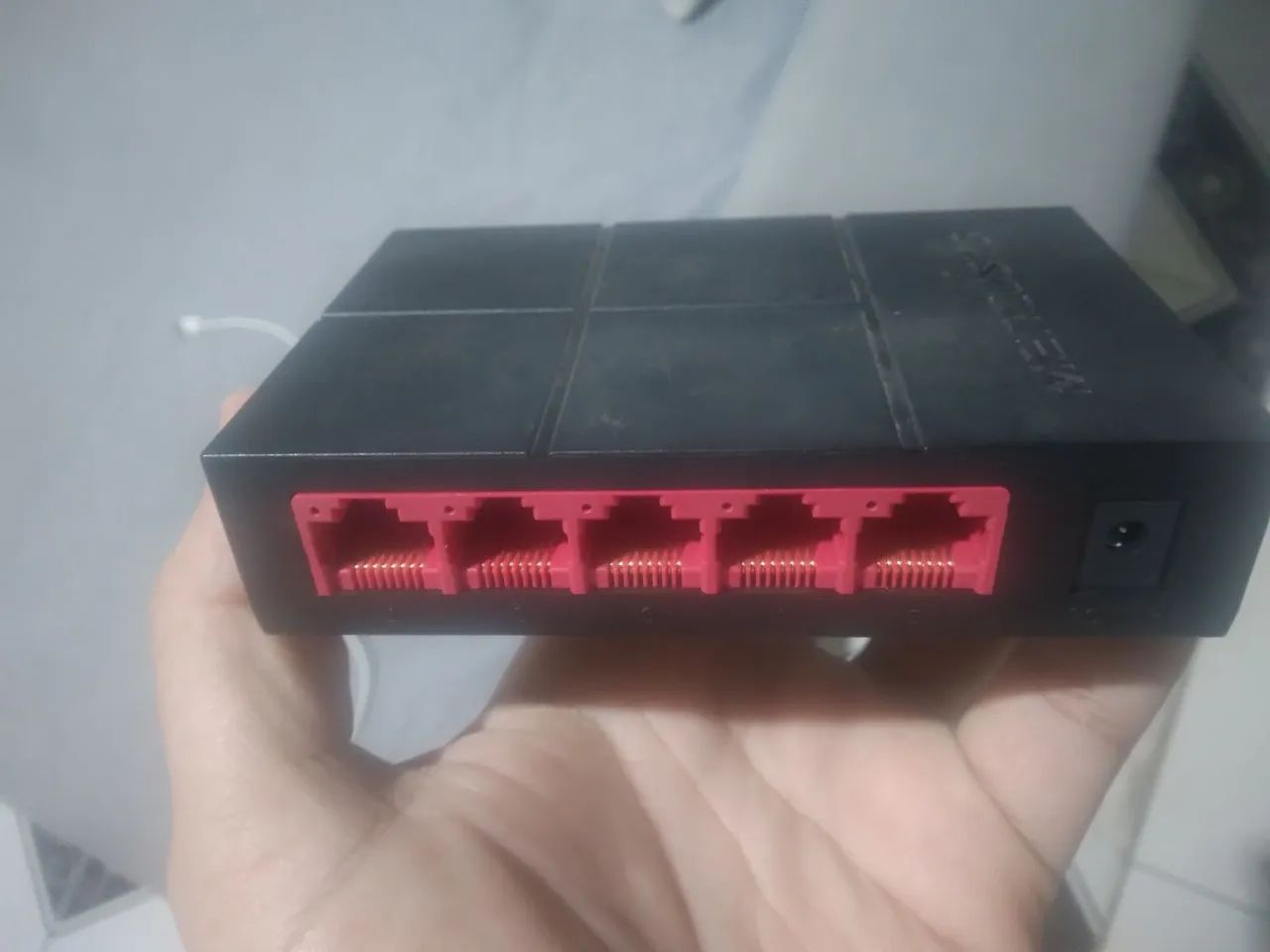 Mercusys MS105G Desktop Switch65704295861890121