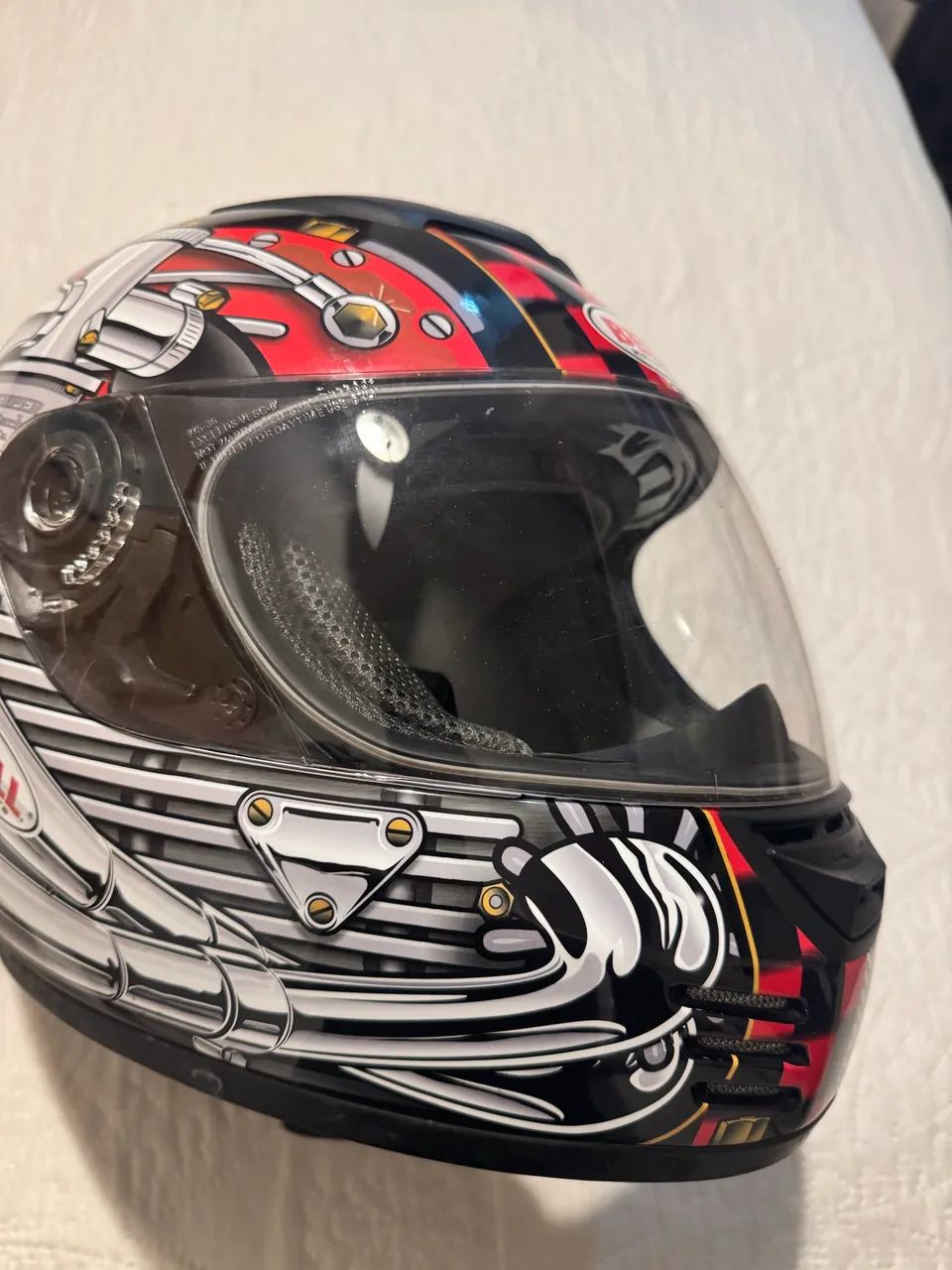 Capacete BELL