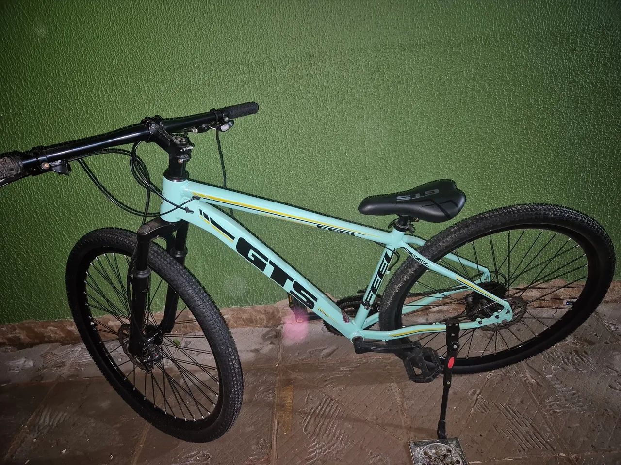 Vende bicicleta GTS 