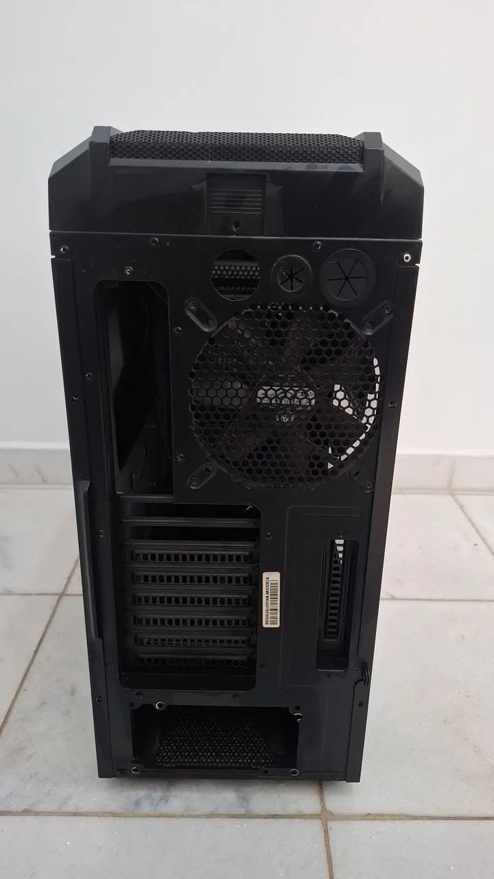 Gabinete Cooler Master (usado) - Foto 4