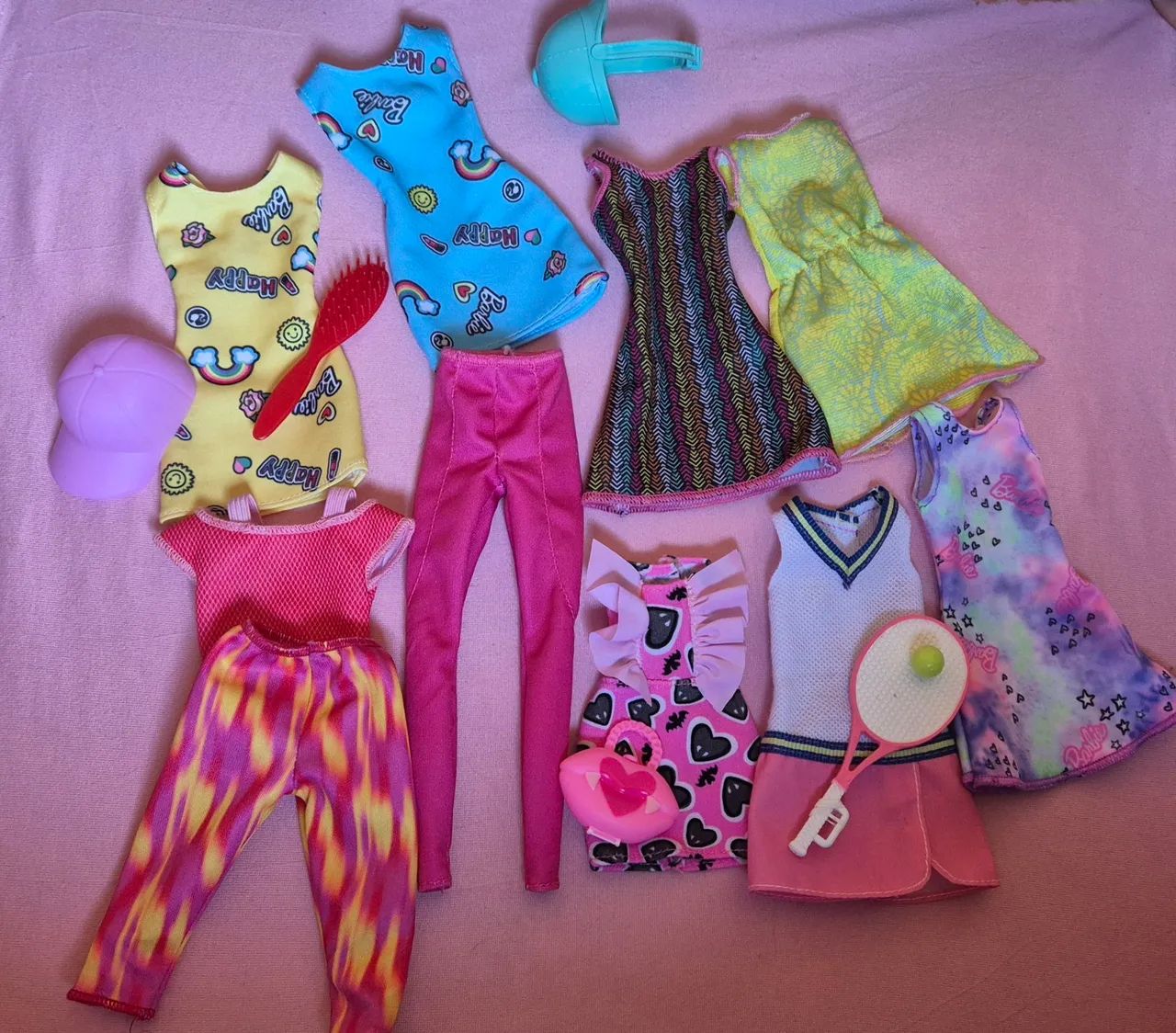 Super lote roupas e acessórios para barbie