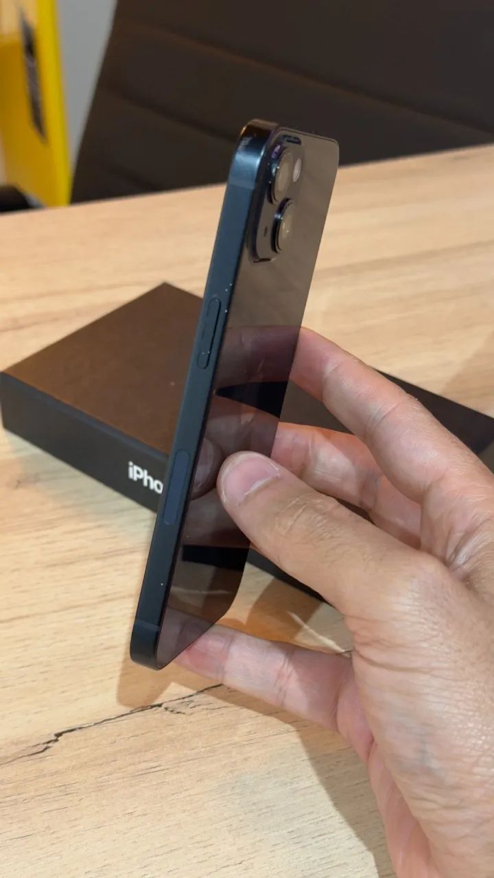 iPhone 13 128GB Preto - Loja física! Com 3 meses de garantia! Até