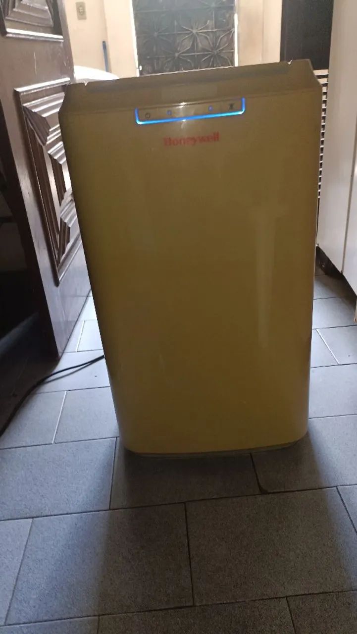 Ar condicionado 12 BTUs, aquecedor e ventilador 3 em 1 - Foto 3