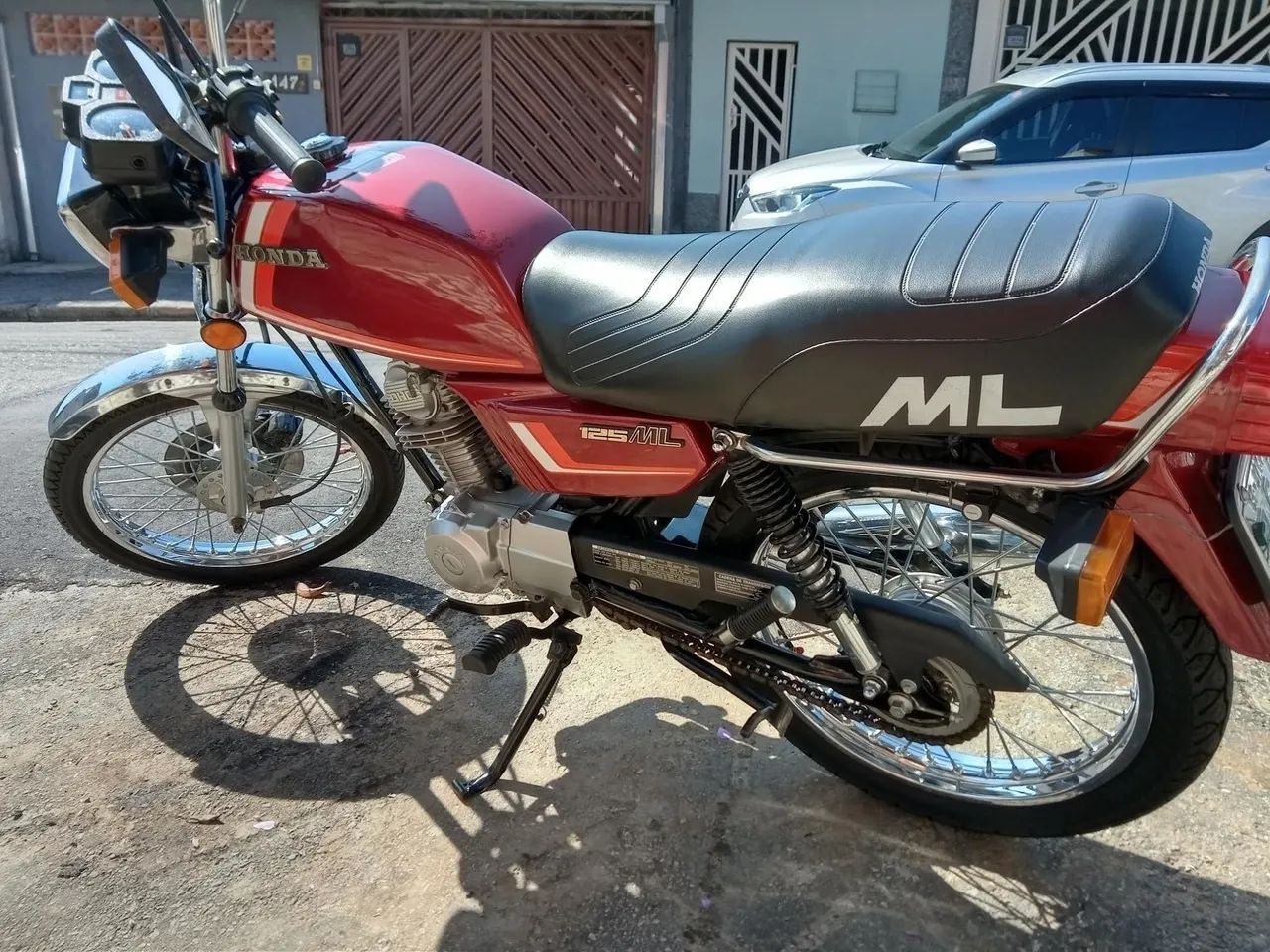 Cg ml 125 super conservada.