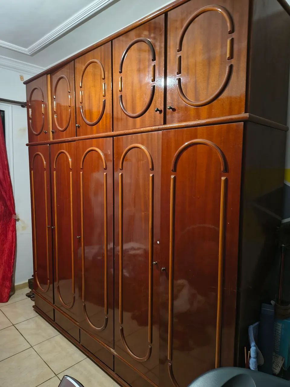 Guarda roupa de madeira  - Foto 2