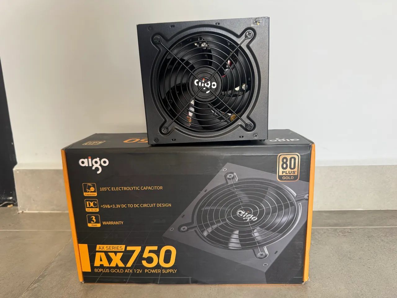 Fonte AIGO AX750 