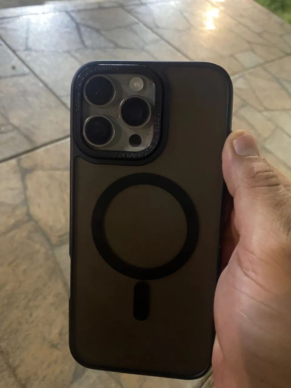 Vendo iPhone 16 Pro Max de 256gb  - Foto 2