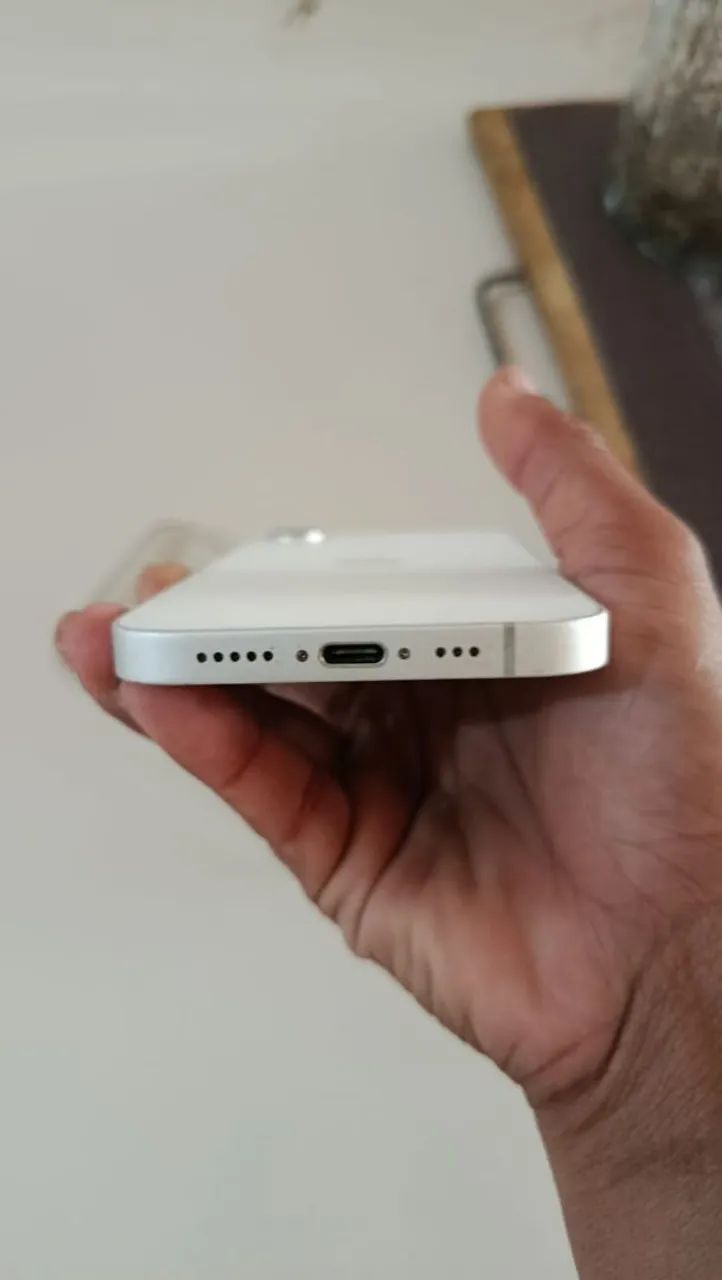 iPhone 16e 128GB ? 99% Bateria ? Impecável - Foto 4