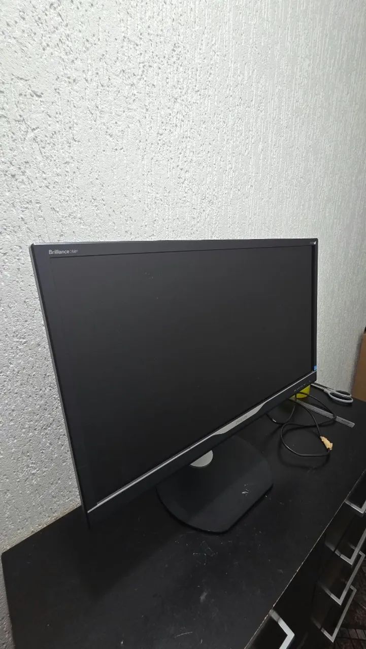 Monitor Philips 28 Pol. LED 4K Ultra HD Widescreen, 288P6L - Foto 5