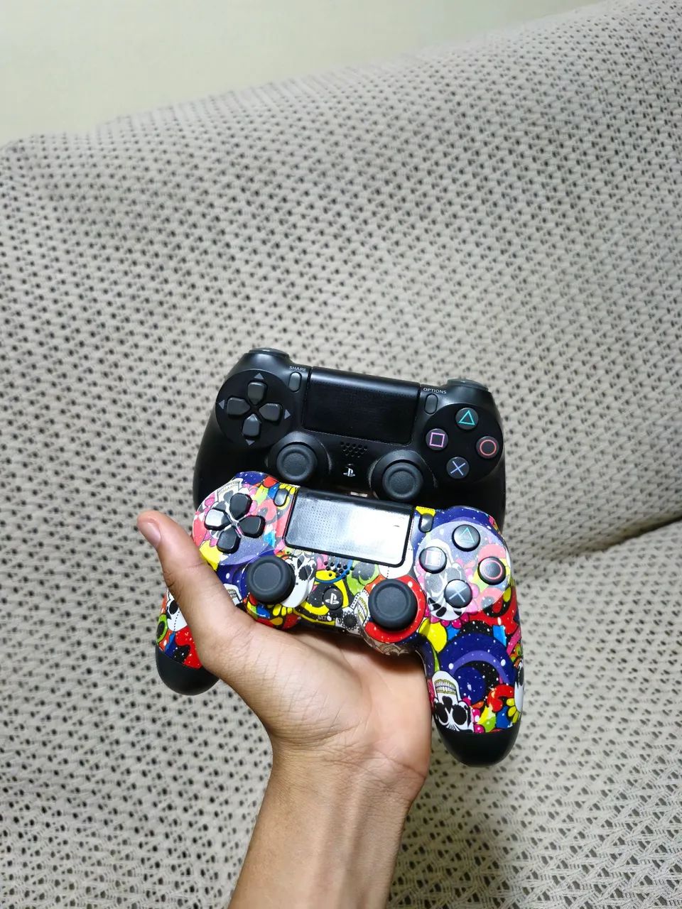 Ps4 slim 2 controles  - Foto 4