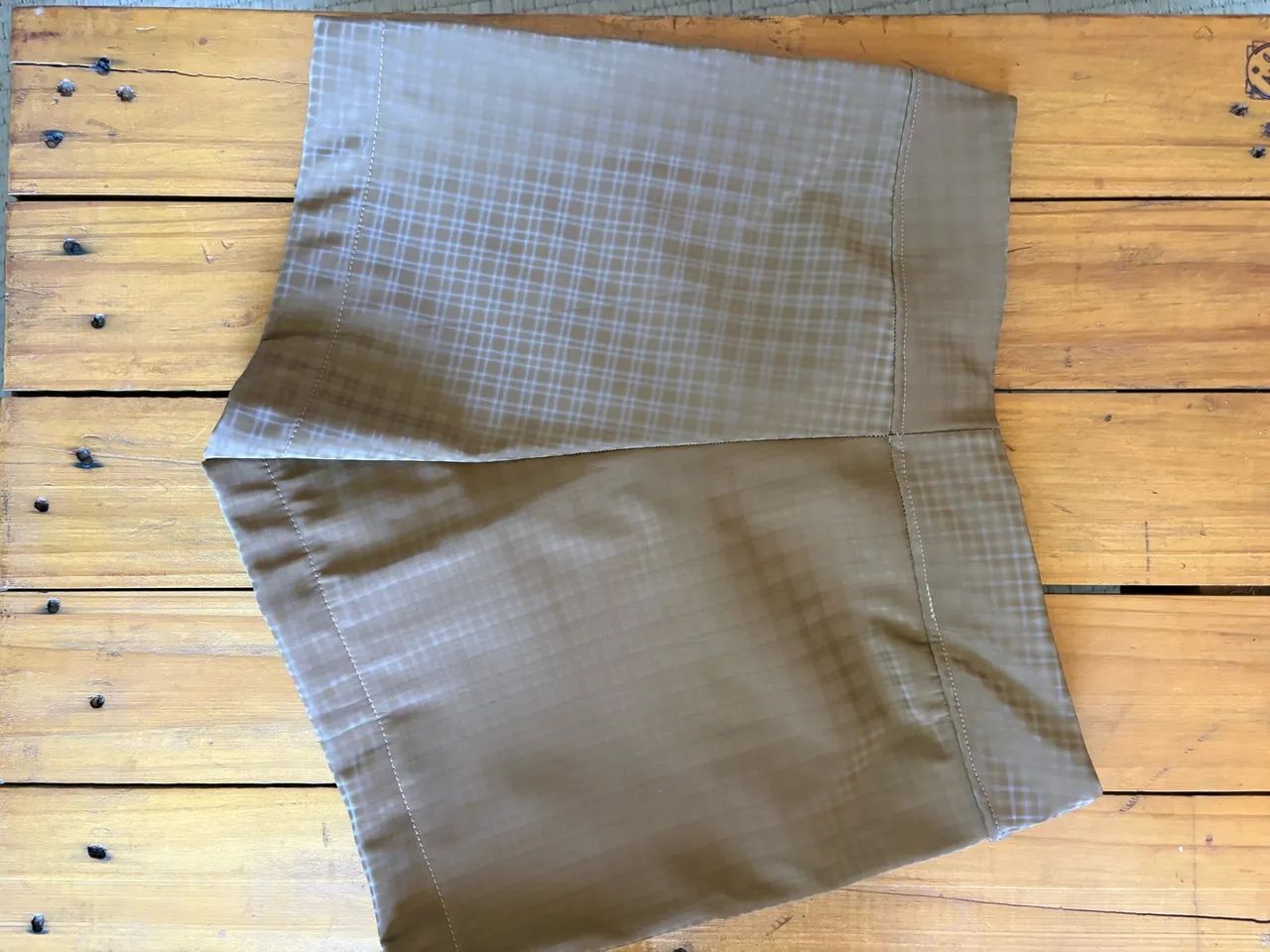 Short de couro marrom - Foto 2