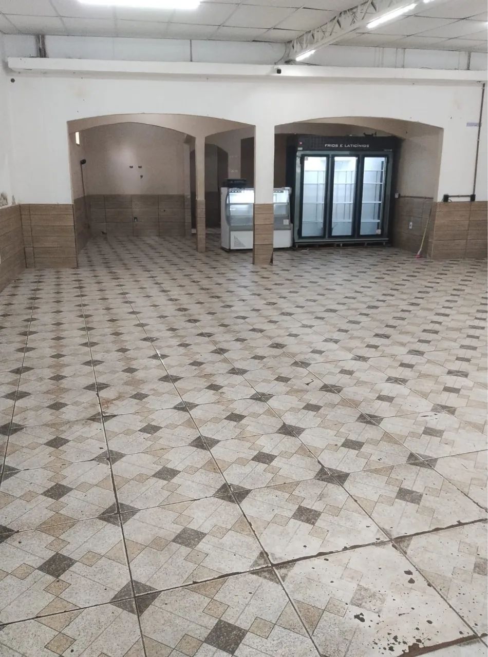 ALUGO GALPÃO 140m2