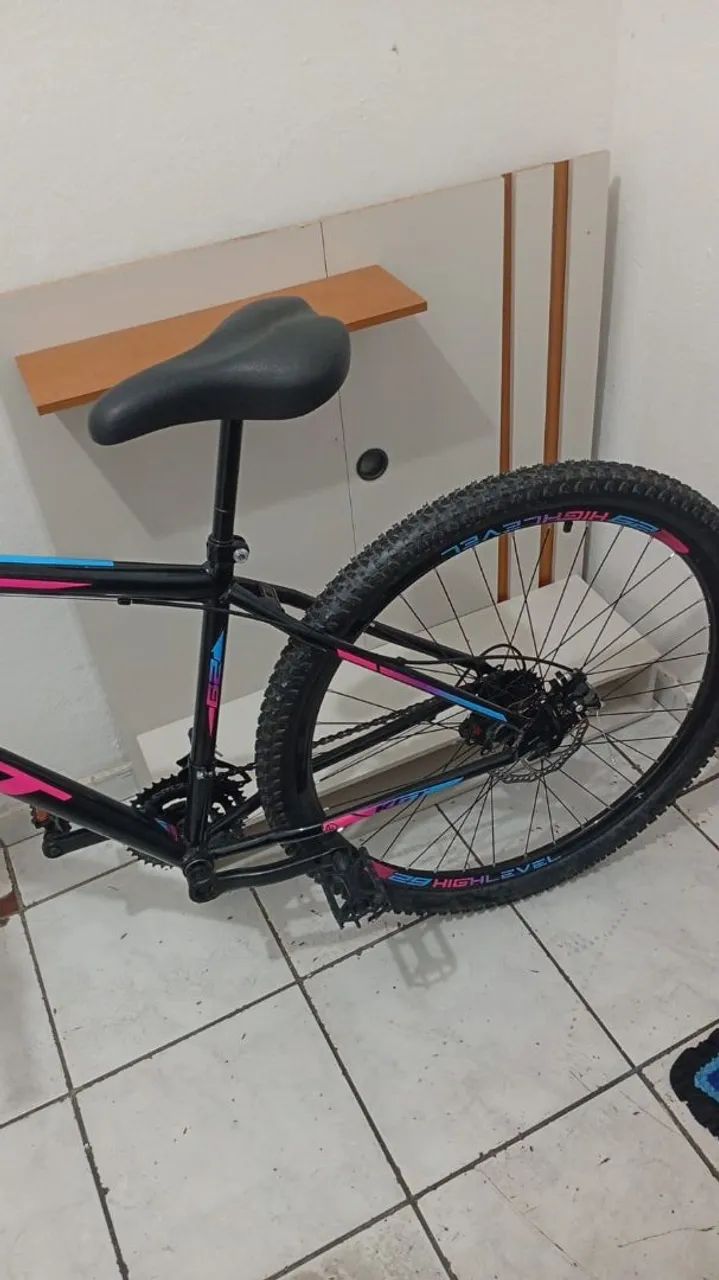 Bicicleta seminova aro29 - Foto 2