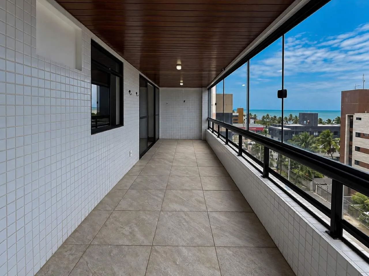 Apartamento à venda, 3 quartos, 3 suítes, 2 vagas, Intermares - Cabedelo/PB