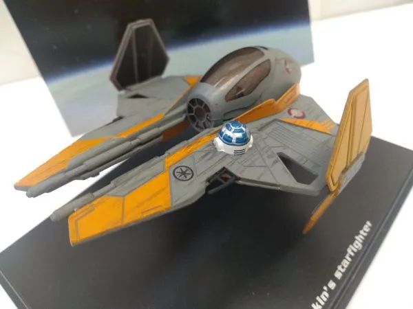 Jedi starfighter Anakin Skywalker Planeta Deagostini star wars 